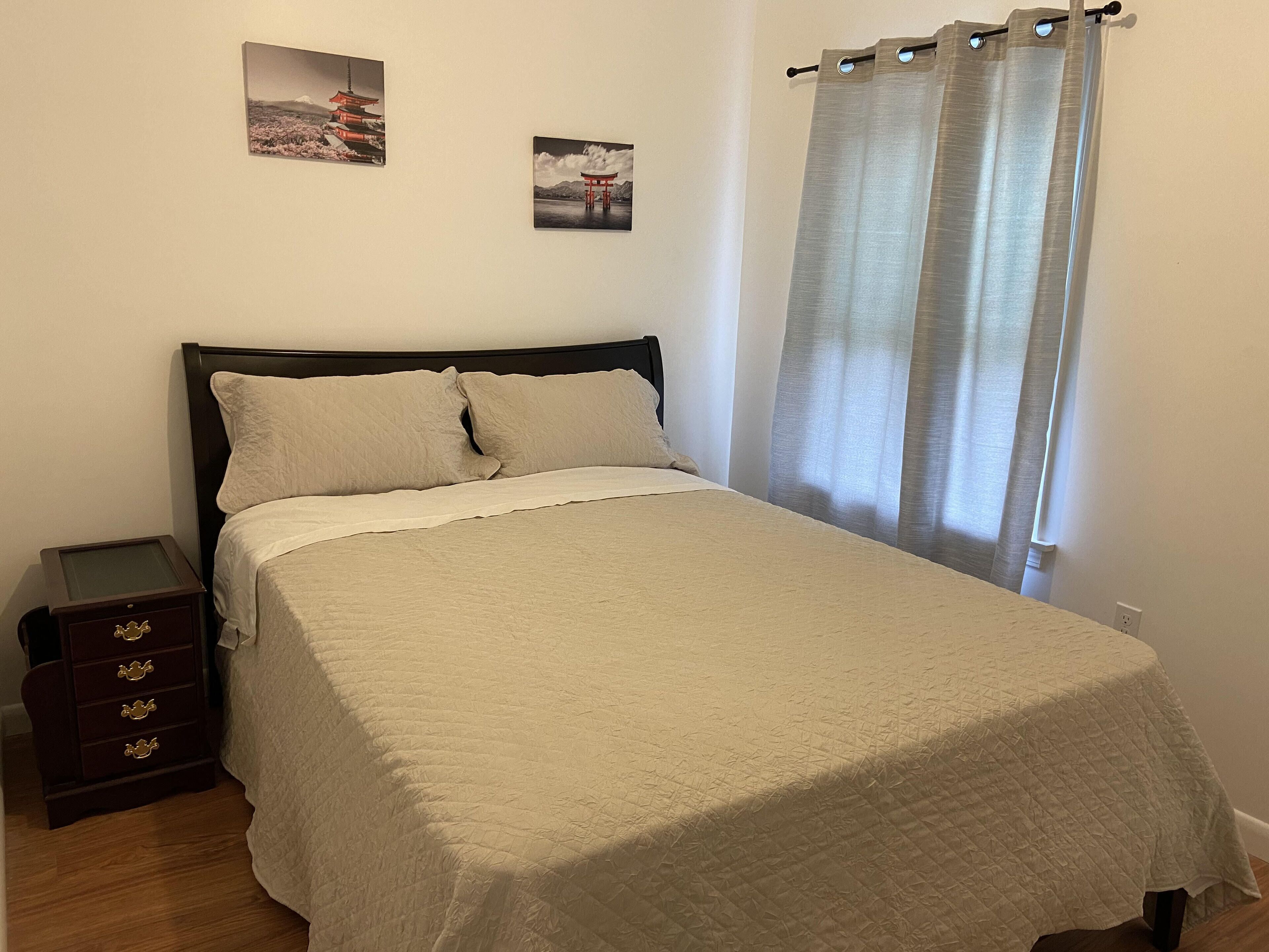 4 habitaciones, tabla de planchar con plancha y wifi gratis 