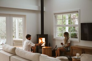 Interior - 'Beachstone'- Soulful Seaside Escape Near the Sand (Vincentia)