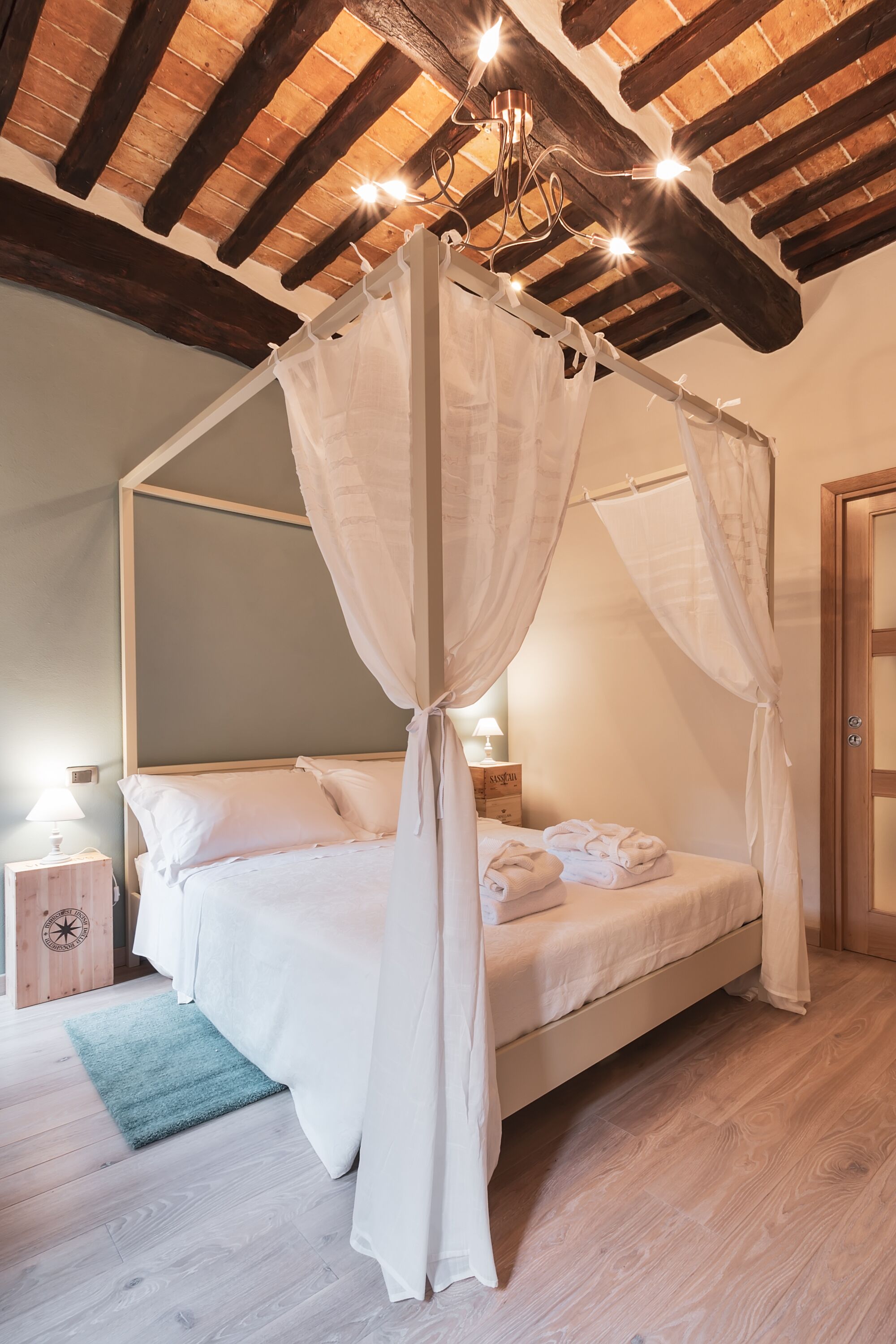 1 bedroom, iron/ironing board, travel crib, free WiFi