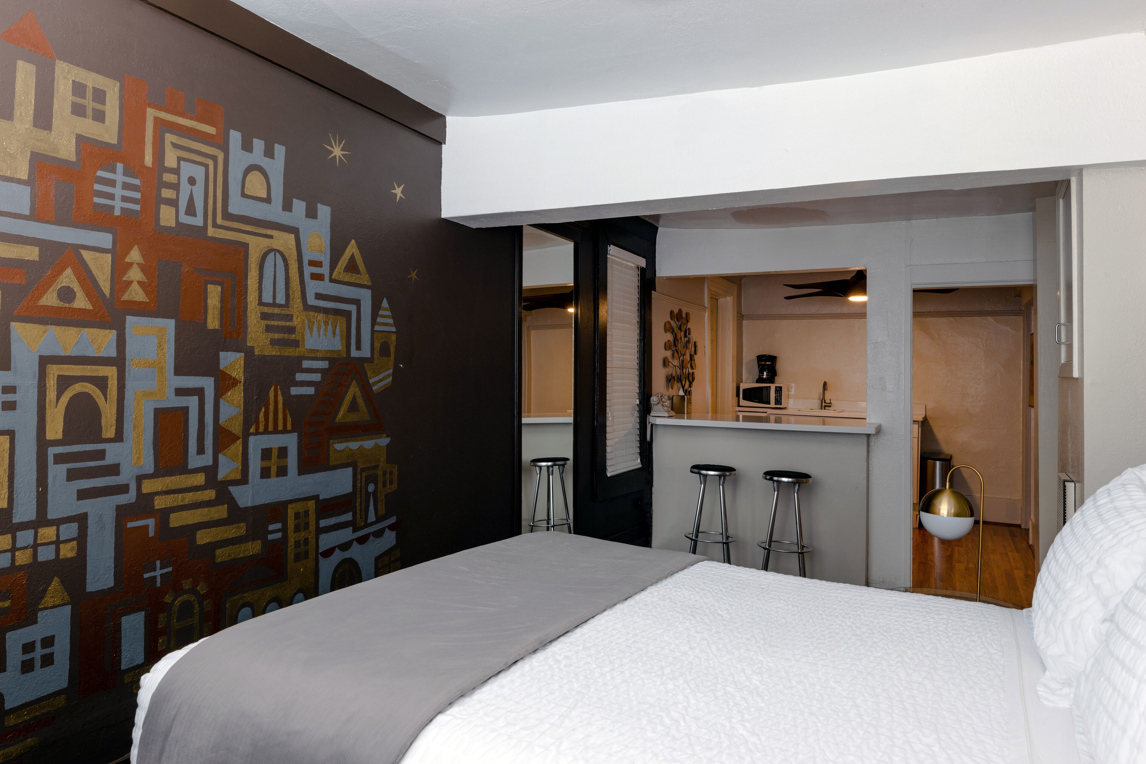 standard studio | 1 bedroom, free wifi, bed sheets