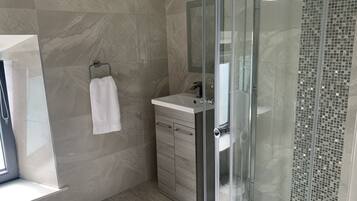 House | Bathroom