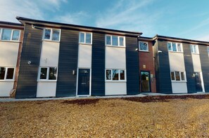 Apartment, Private Bathroom | Exterior