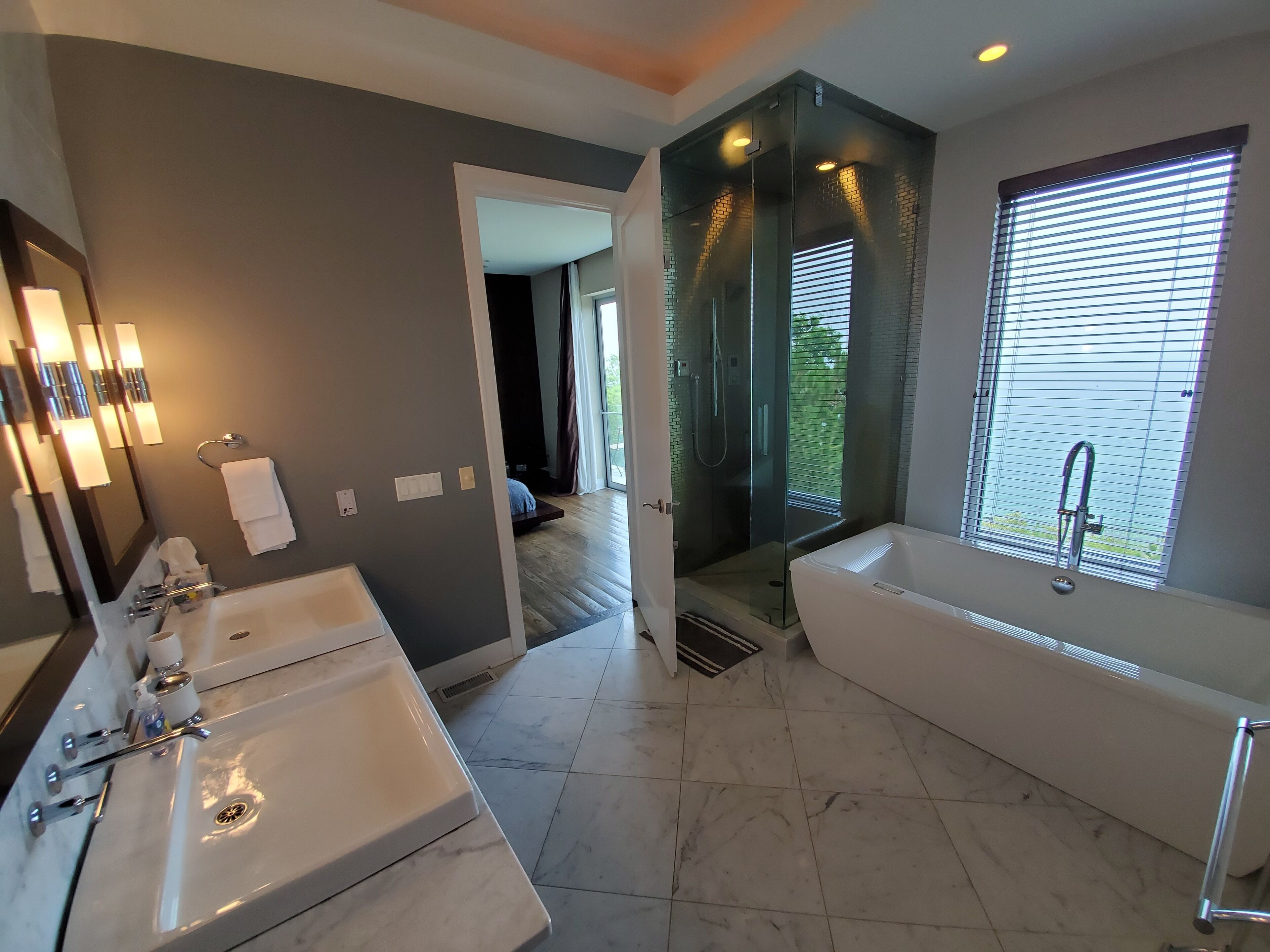 Bathtub, jetted tub, hair dryer, towels