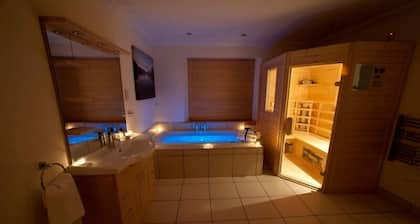 Abhainn Cottage