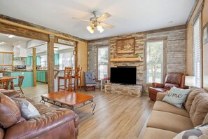 Smart TV, DVD player