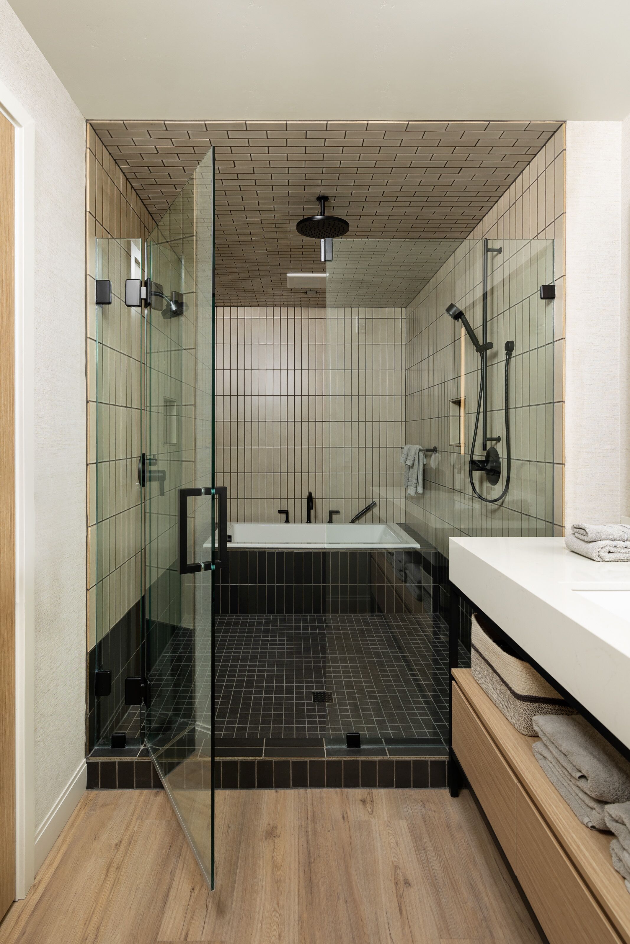 signature suite | bathroom | shower, eco-friendly toiletries, towels