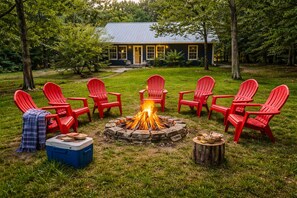 Property grounds - Secluded Lake Tenkiller Cabin | 2 Acres | Sleeps16 (Cookson)