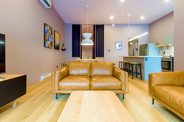 Loft, 1 King-Bett | Wohnbereich