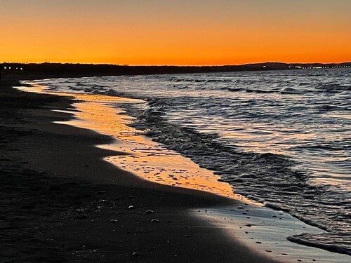 Käptn 9a Reetdachvilla 105 qm, große Sonnenterrasse Sauna Strandkorb Kamin Grill