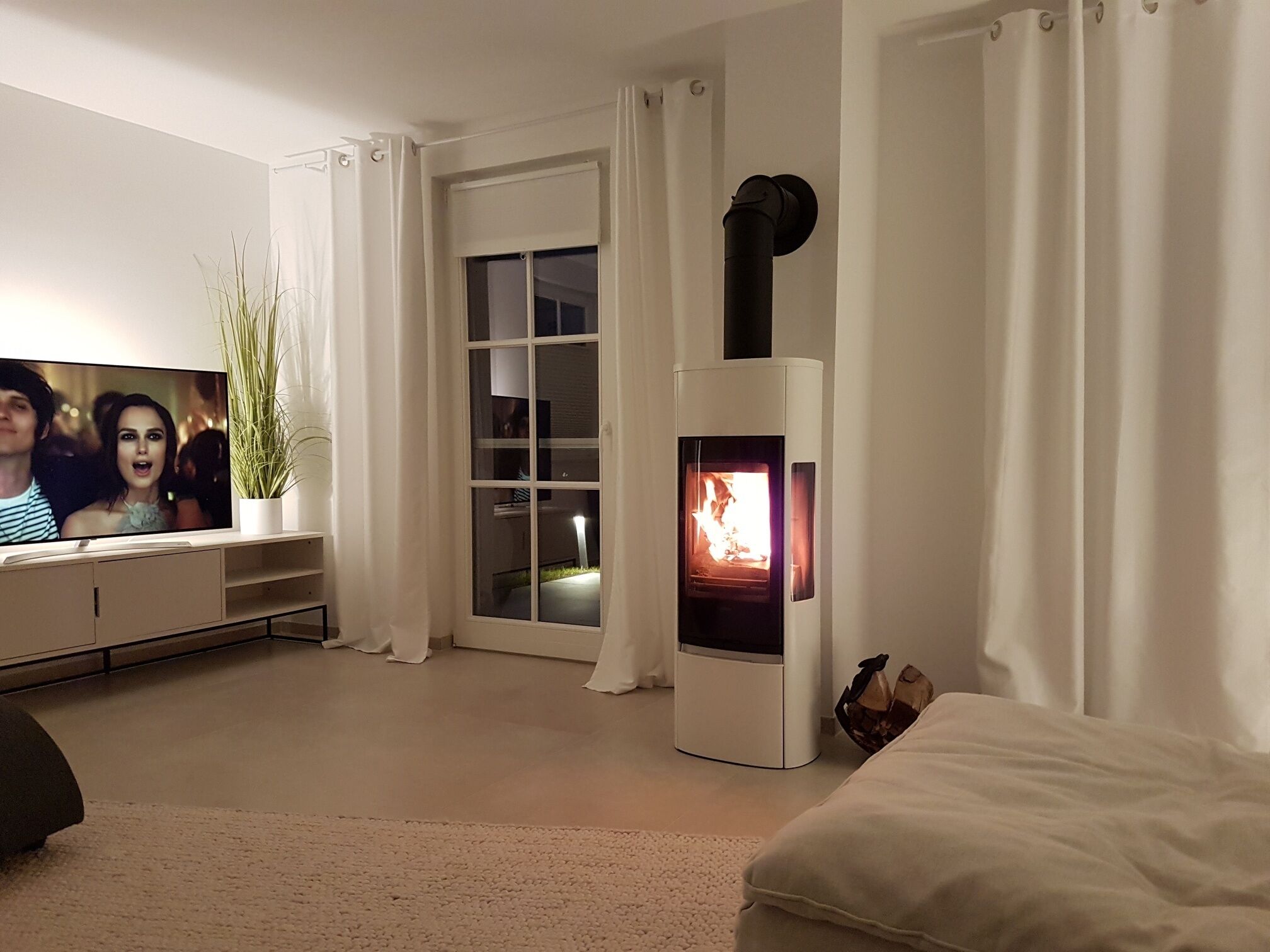 2 多间卧室、客房内保险箱、办公桌、熨斗/熨衣板