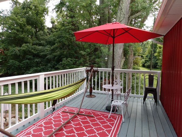 Property grounds - Narcissus Place-non smoking (Thornville)