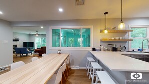 Interior - Lakefront Retreat, Renovated, Pet Friendly, Close to All Area Attractions (Pocono Summit)