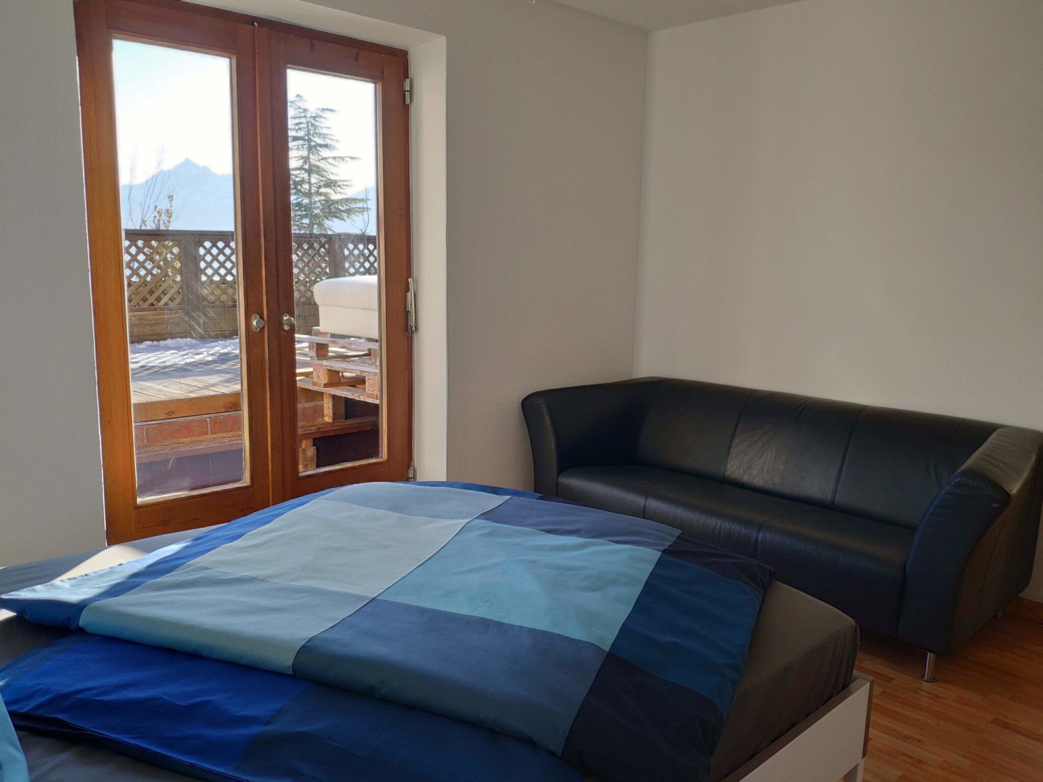 2 soverom, strykejern/-brett, wi-fi (inkludert) og sengetøy