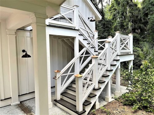 Charming Designer Studio in the Heart of Historic Old Town Bluffton