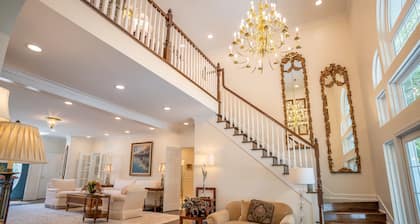 All Pine Manor Estates Properties Available for Thanksgiving!