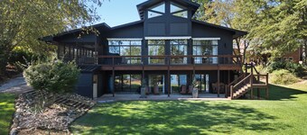 Lake front house near Clemson University