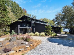 Exterior - Lake front house near Clemson University (Seneca)