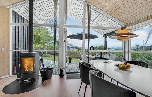 Schönes Haus in Løgstrup mit WLAN