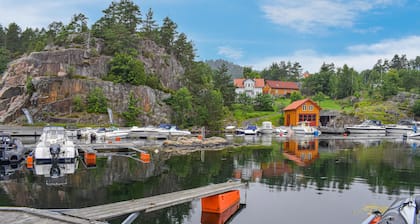 Gorgeous home in Tvedestrand with WiFi