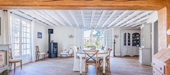 Maison confortable de 5 chambres à.