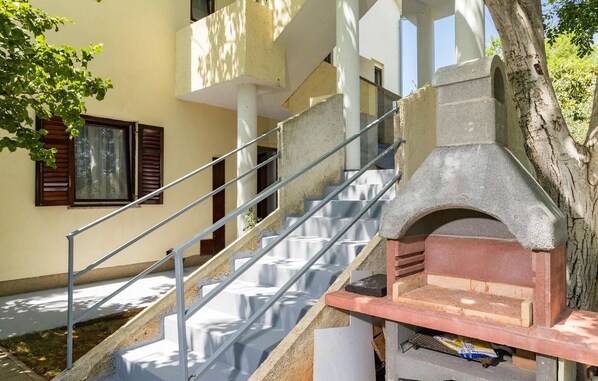 Grillaus-/piknikalue