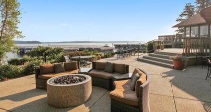 July 5th - 12th Still Available at Beautiful Abbey Springs!