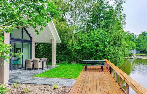 Cozy home in Oosterwolde with WiFi