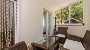 Apartment | Living room - Beautiful Apartment in Opatija With Wifi and 2 Bedrooms (Opatija)