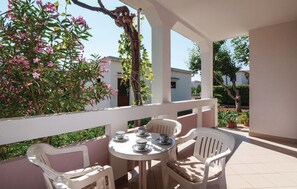 Apartment | Exterior - Nice Home in Pag With Wifi and 2 Bedrooms (Pag)