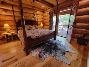 5 habitaciones, escritorio, tabla de planchar con plancha y wifi gratis