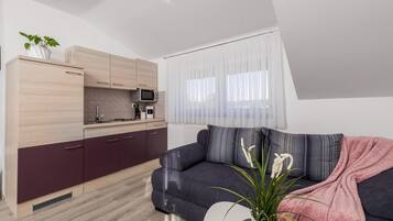 Hus | Oppholdsrom | Smart-TV, fotballspill og bordtennis