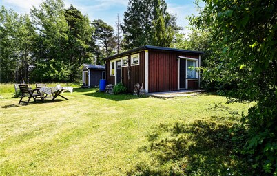 2 bedroom lovely home in Slite