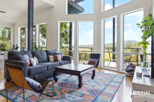 Sunset Waterfront Escape w/ Pool & River Views, Minutes to Lake Travis!