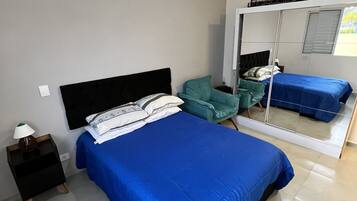 3 Schlafzimmer, Bügeleisen/Bügelbrett, kostenloses WLAN, Bettwäsche