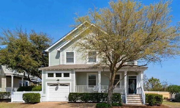 Exterior - Coastal Cottage, heated private pool & hot tub, resort community (Corolla)