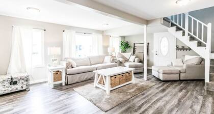 Blue Heron | Family Home by Sylvan Beach|Sleeps 12