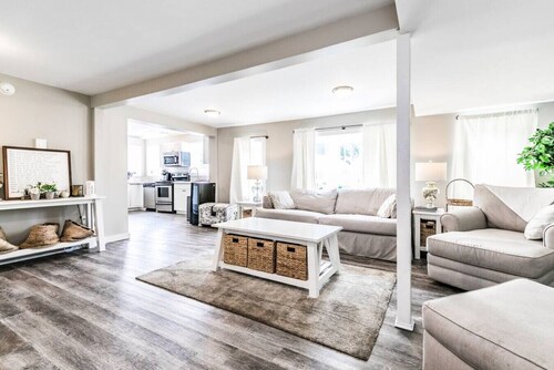 Blue Heron | Family Home by Sylvan Beach|Sleeps 12