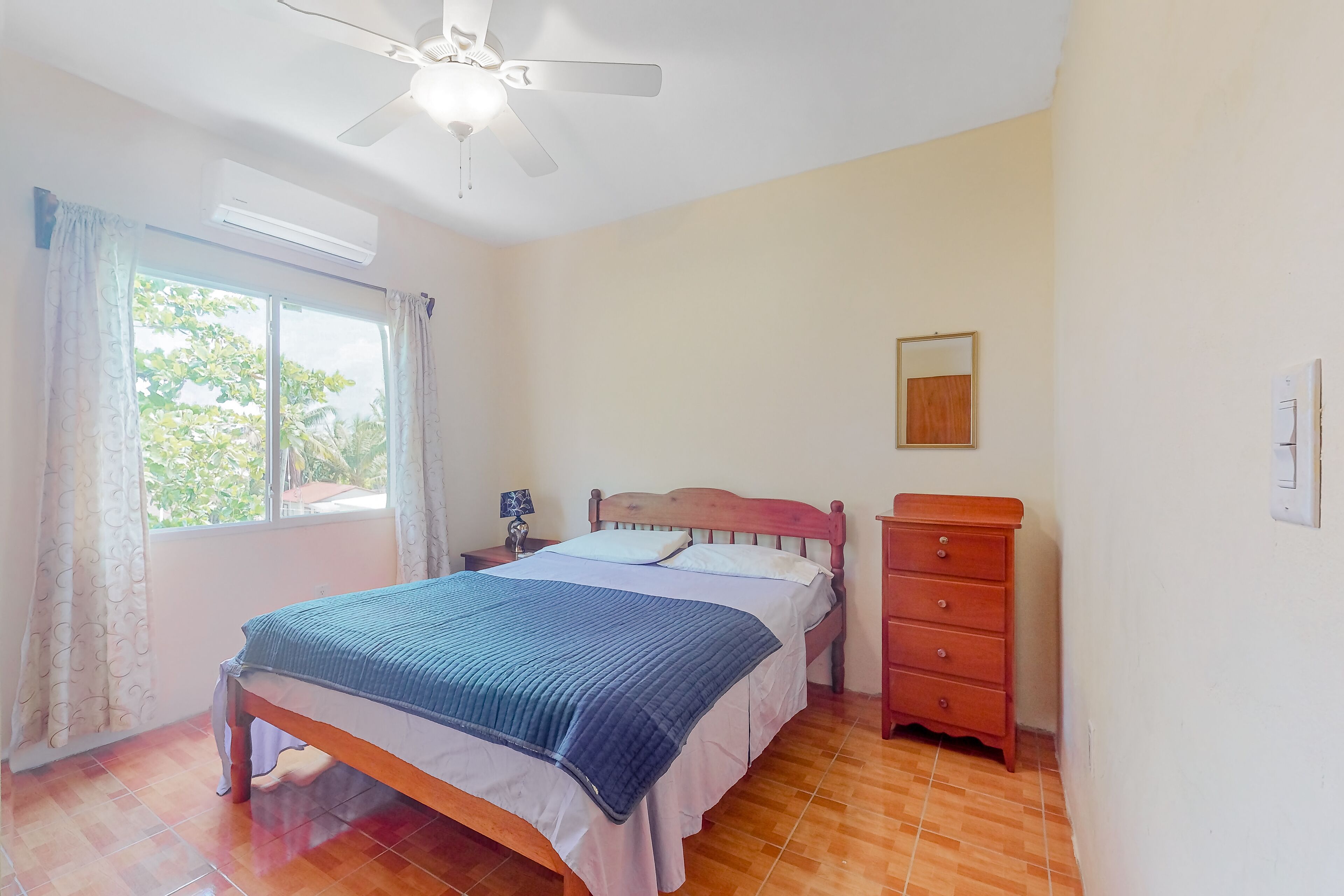 2 chambres, accès Internet, draps fournis