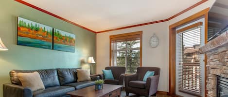 TV, peis og fotballspill