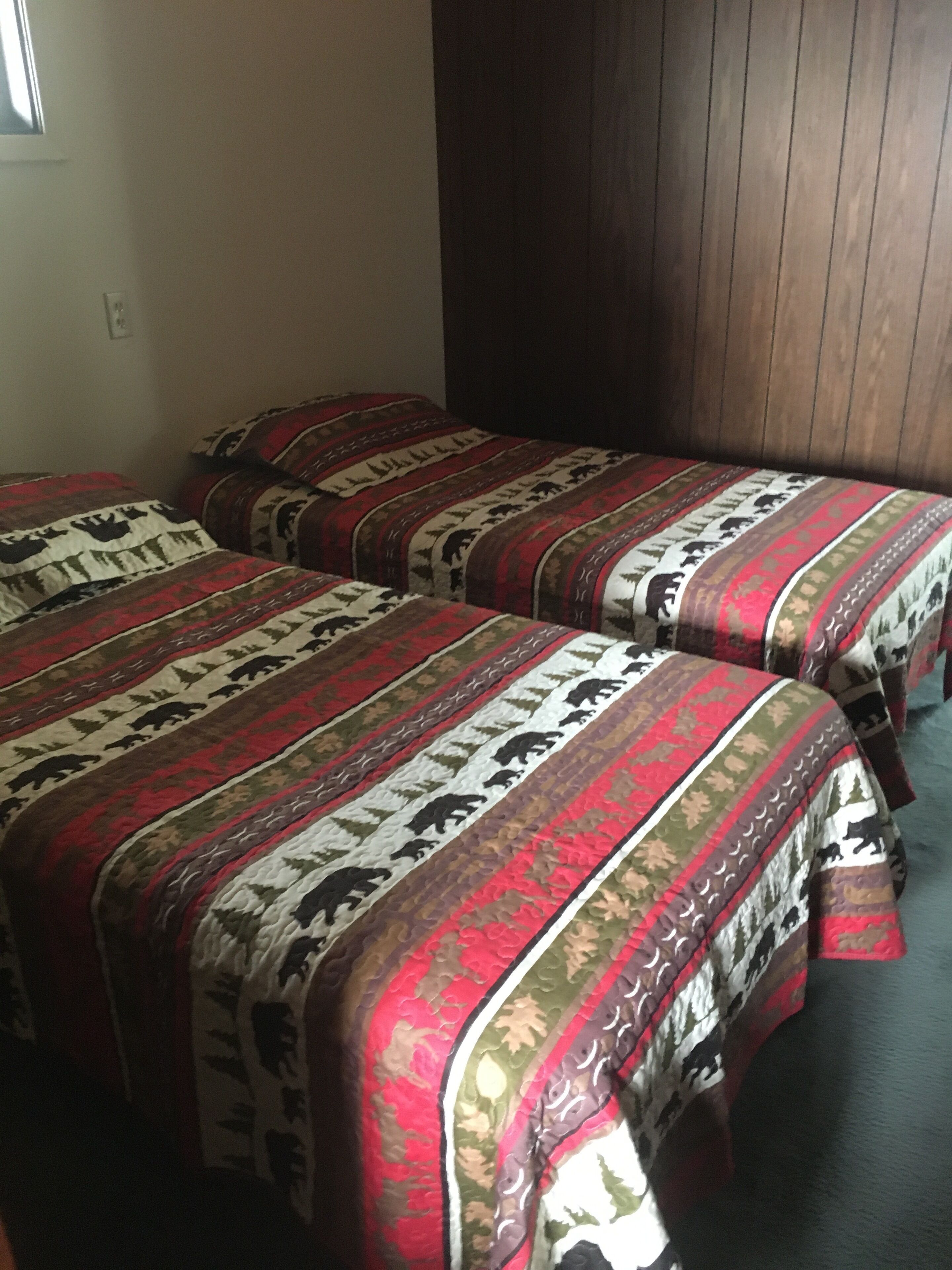 2 habitaciones, wifi gratis y ropa de cama 