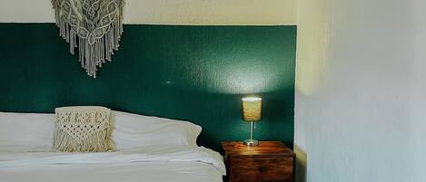 2 Schlafzimmer, Schreibtisch, Bügeleisen/Bügelbrett, kostenloses WLAN