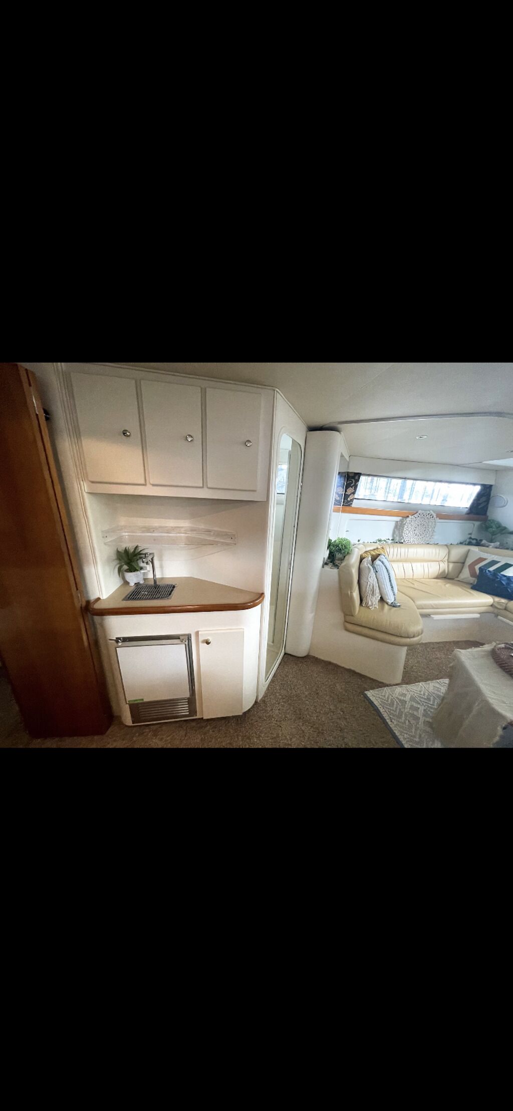 4 Best Houseboat Rentals On Lake of the Ozarks, USA Updated 2024