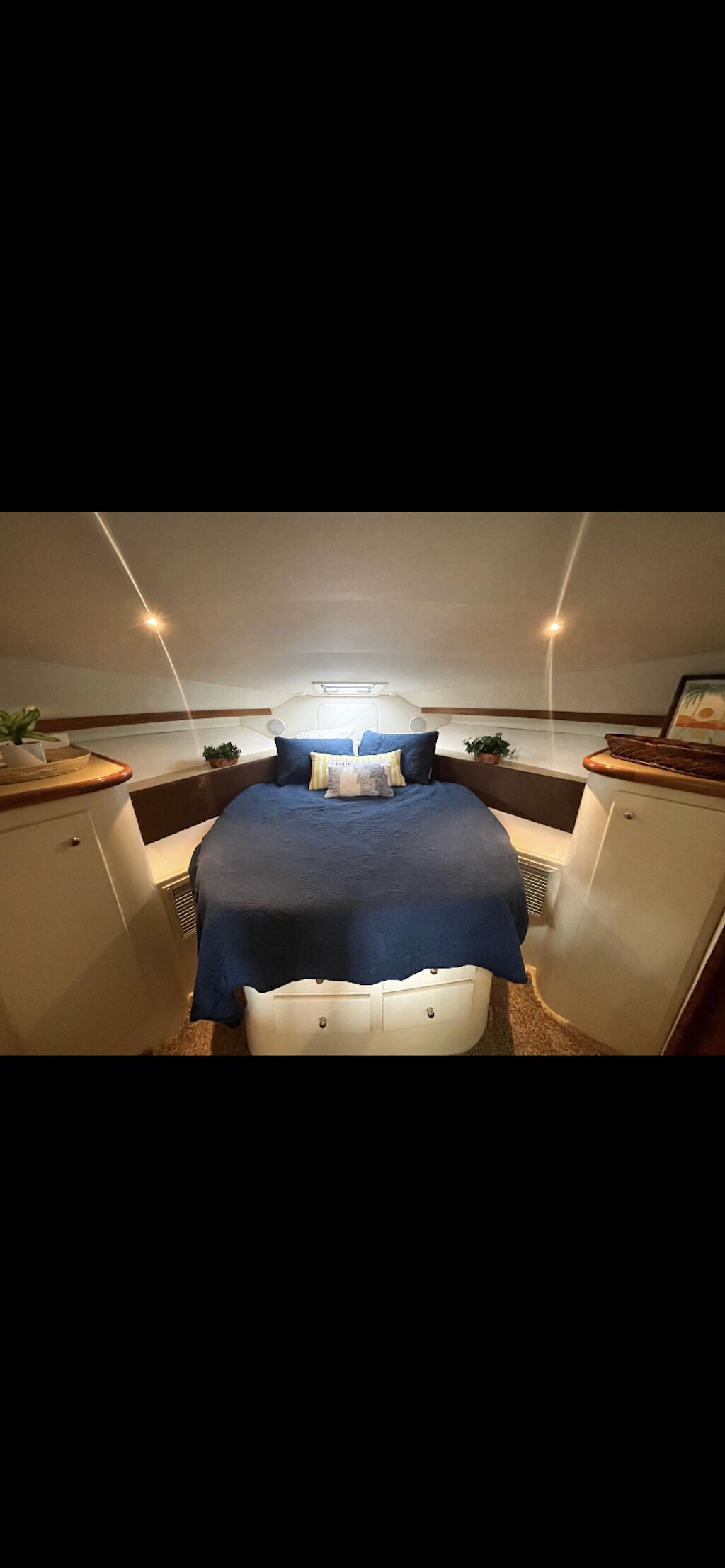 4 Best Houseboat Rentals On Lake of the Ozarks, USA Updated 2024