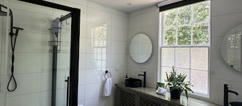 Historic Two Bedroom Suite including lounge room and cooked breakfast