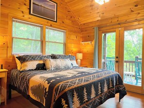 3 slaapkamers, een bureau, een strijkplank/strijkijzer, gratis wifi