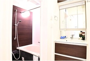 Hair dryer, towels - Welcome to use telework  Relax in downtown Tokyo - Rental of a whole building / Sumida-ku Tokyo (Sumida-ku)