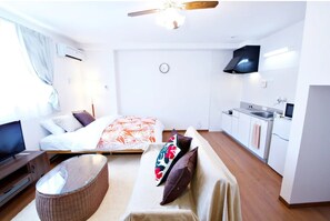 1 Schlafzimmer, Schreibtisch, Bügeleisen/Bügelbrett, kostenloses WLAN