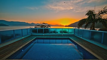 Utomhuspool