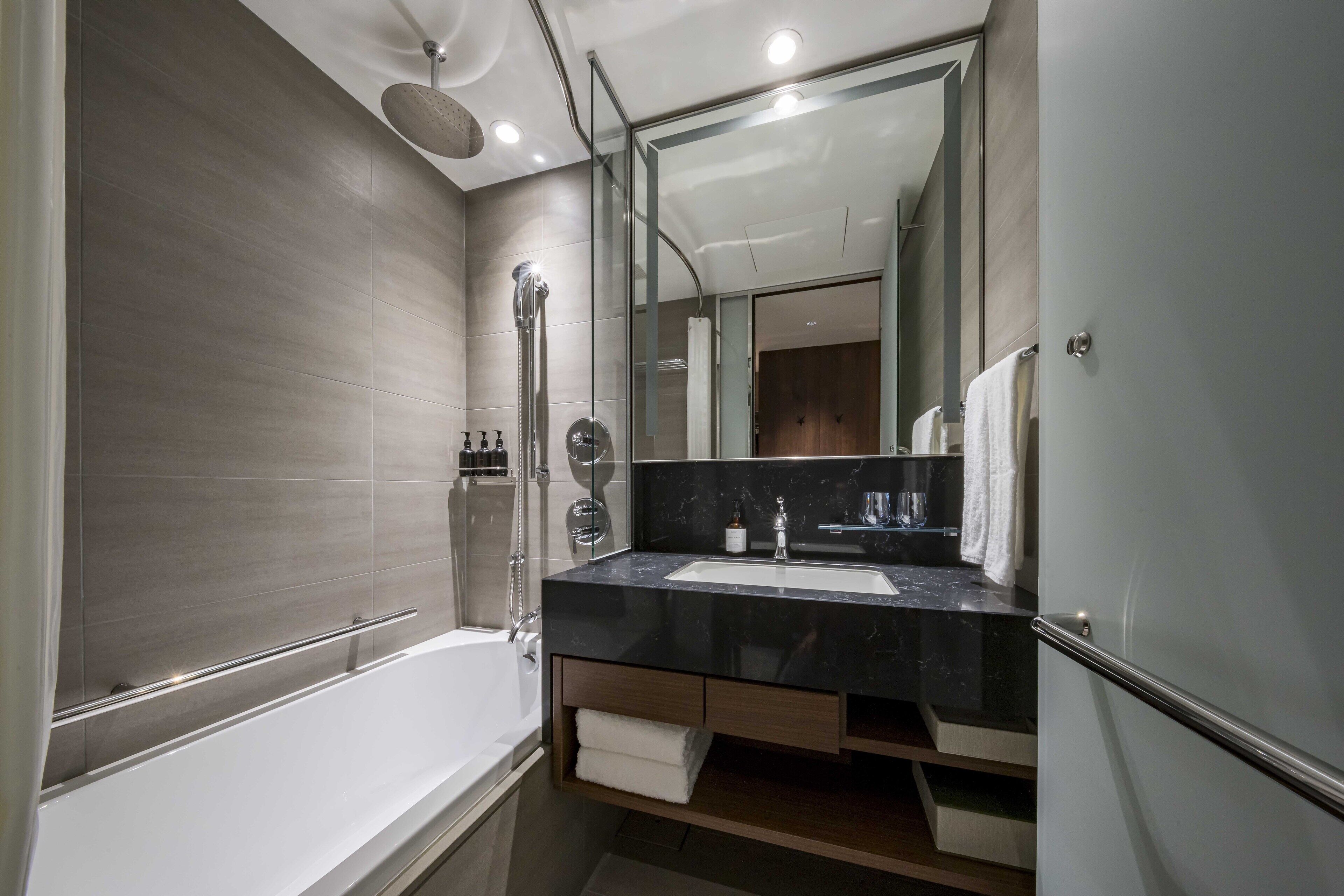 Double A, Non Smoking | Bathroom | Separate tub and shower, free toiletries, hair dryer, slippers