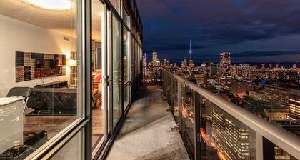 Spacious 3 Bedroom with stunning city view